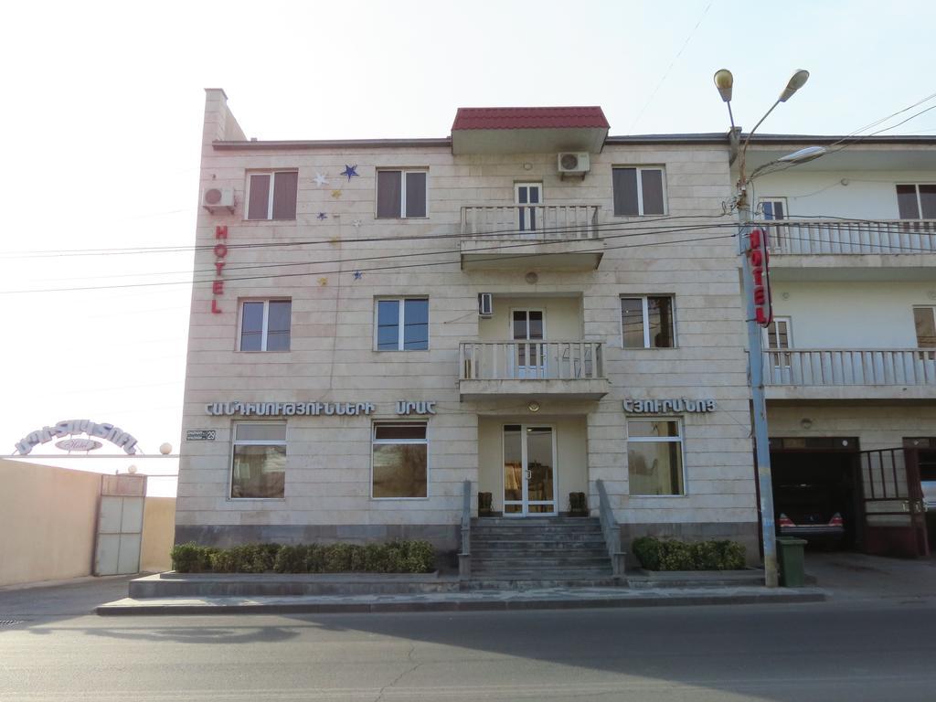 White House Hotel Jerevan Buitenkant foto